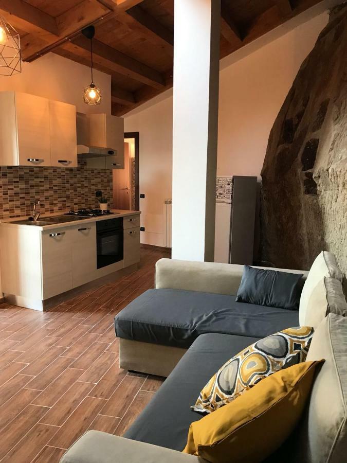La Pietra Gialla Pietrapertosa Buitenkant foto